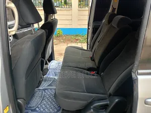 Toyota Voxy 2012 Silver