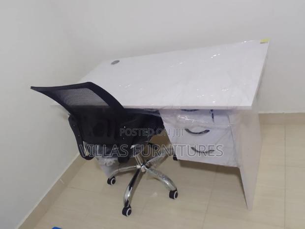 Secretarial Mesh Chair and Desk