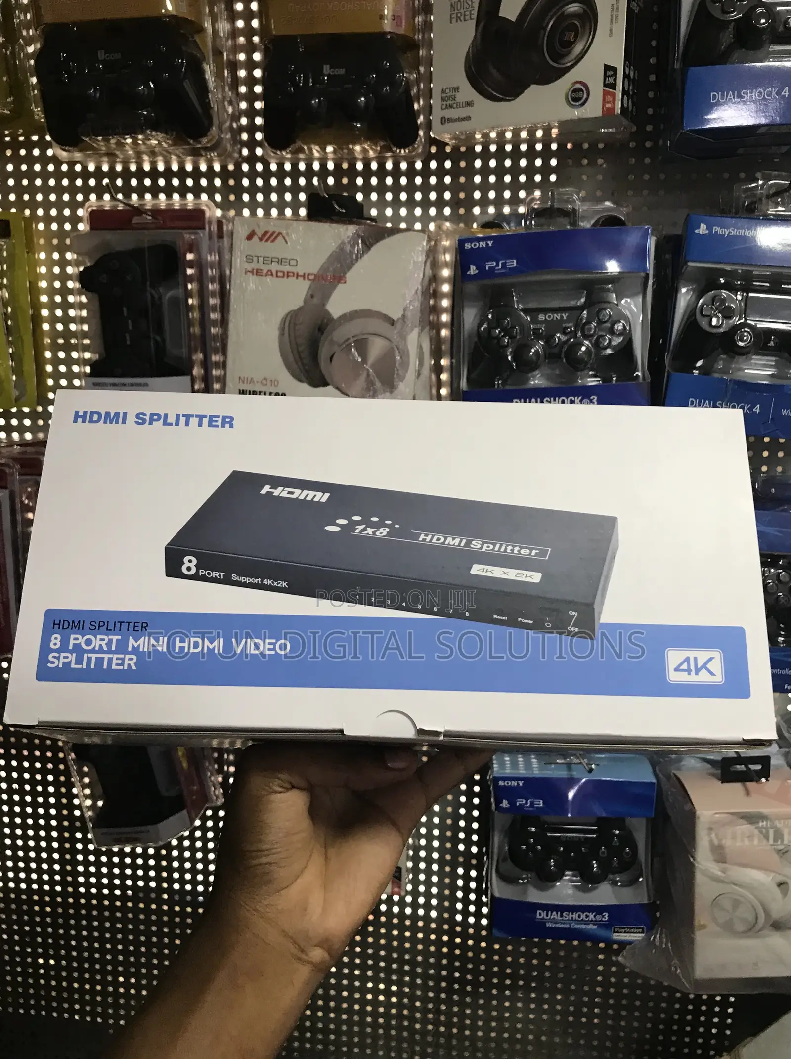 Mini 1x8 Hdmi Splitter - At 30hz to 8 Displays, HDR Supported