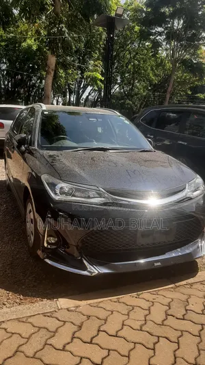 Toyota Corolla Fielder 1.8 Petrol FWD 2018