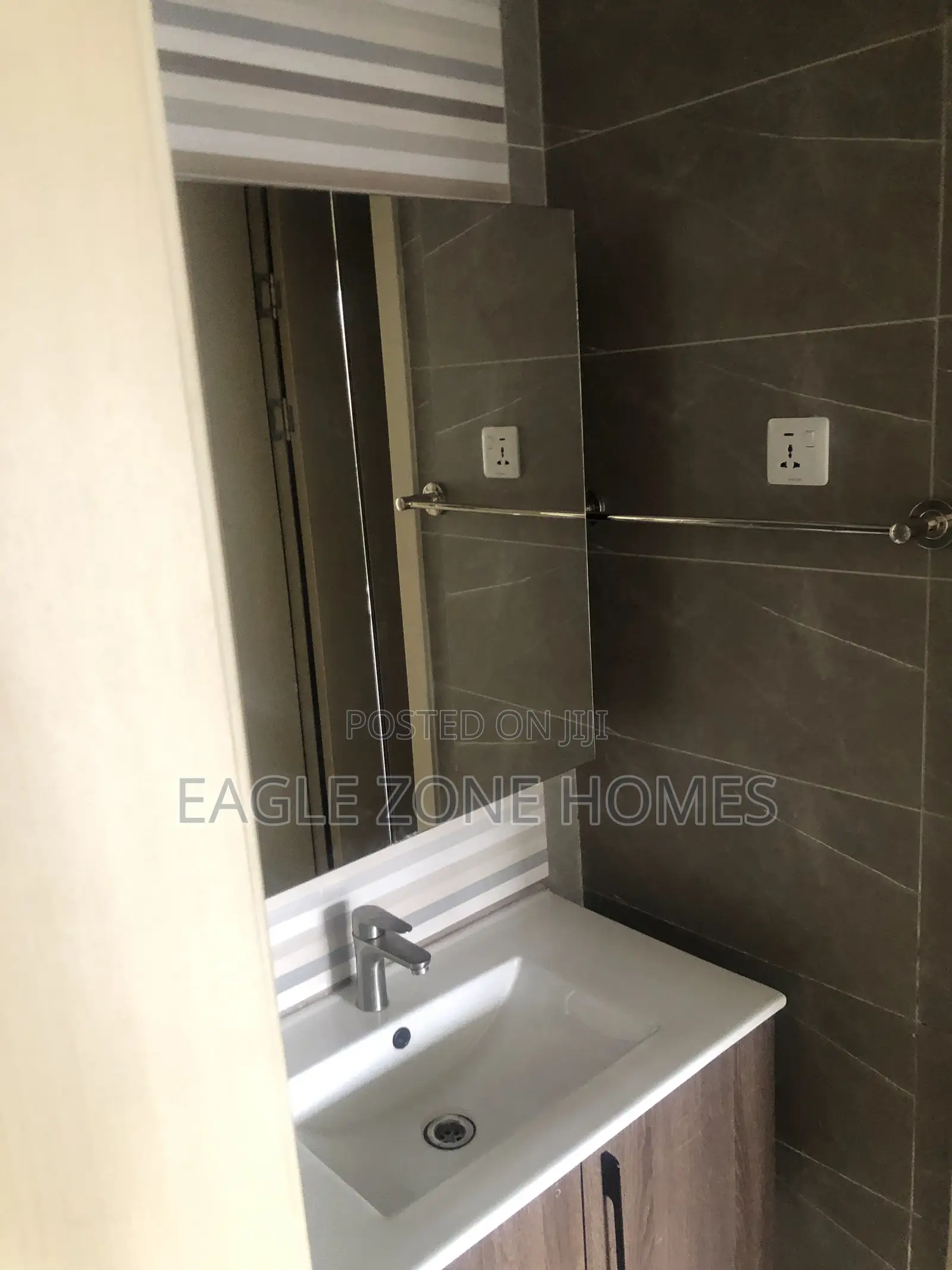 1bdrm Apartment in Tabere Crescent, Kileleshwa for rent