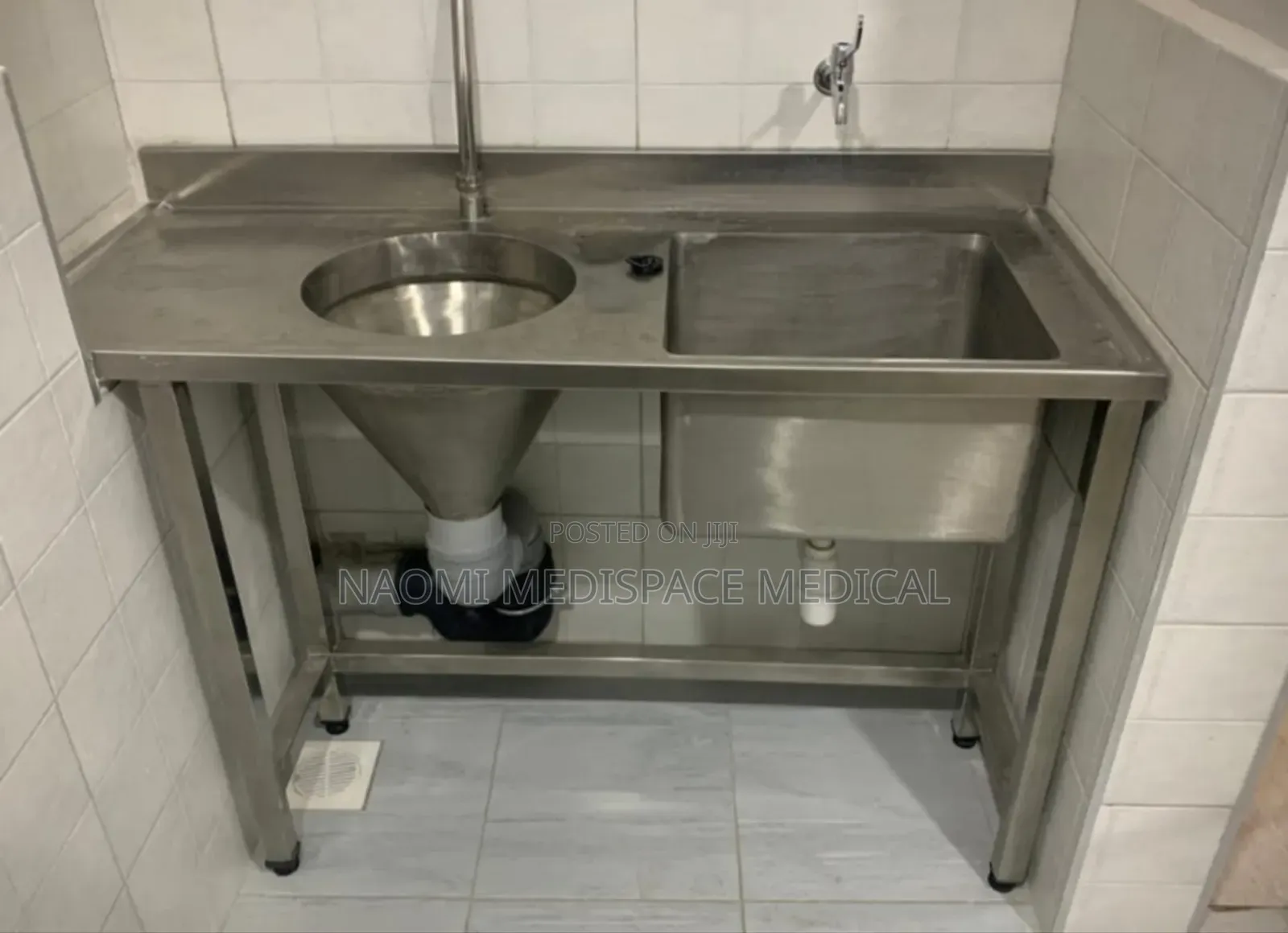 Stainless Steel Sluice Sink/Hospital Sluice Sink/