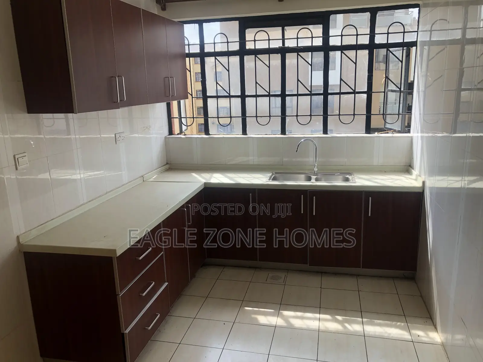 2bdrm Apartment in Valley Arcade for rent