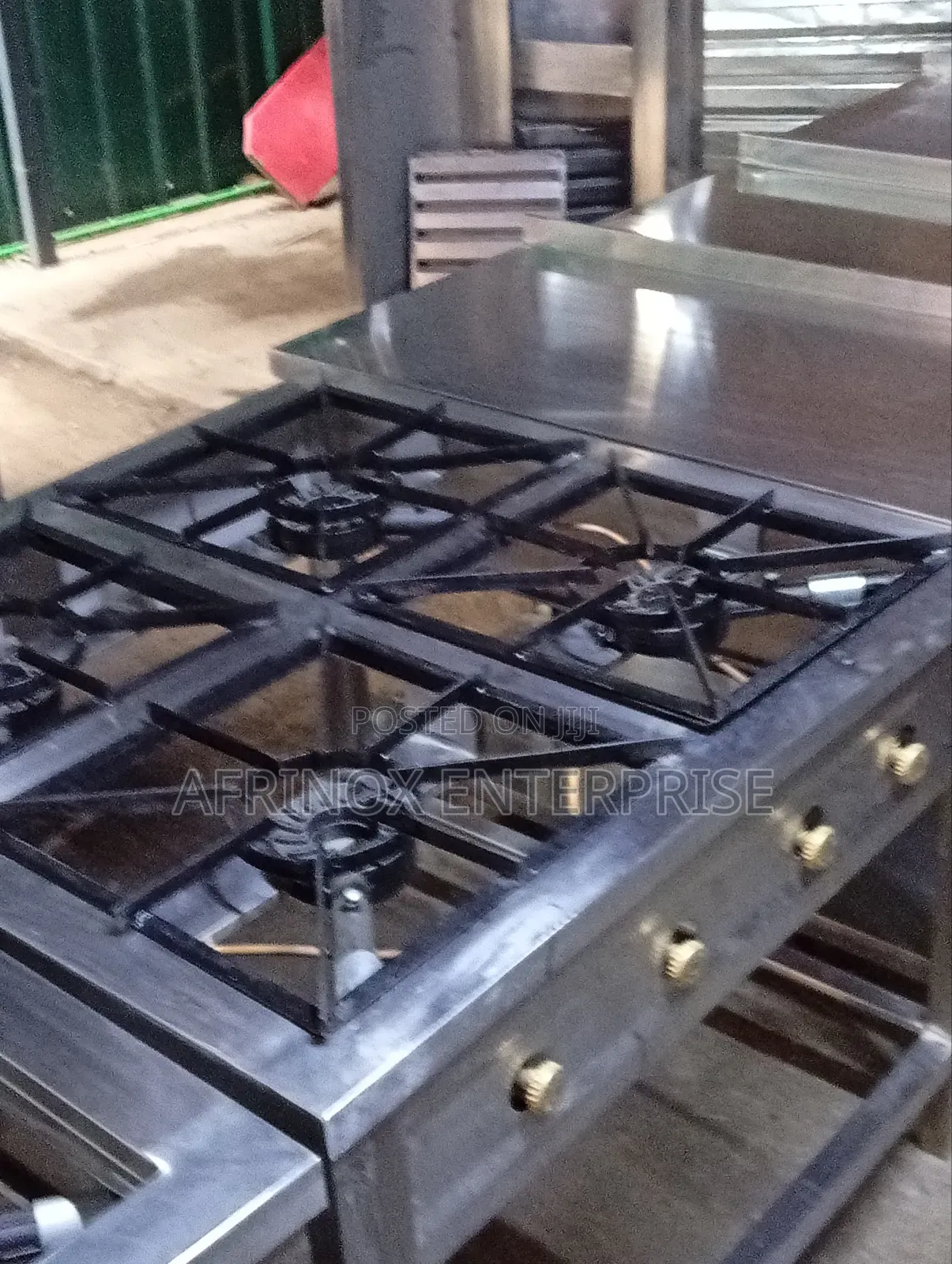 High Quality, 4 Burner Commercial Cooker With High Pressure Burners