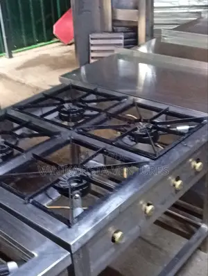 High Quality, 4 Burner Commercial Cooker With High Pressure Burners