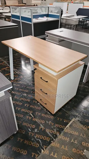 Executive Imported Modern Office/ Home Study Desk 1.4 Mtr