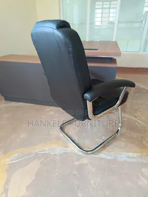 Luxury Executive Leather Visitor Cantilever Chair