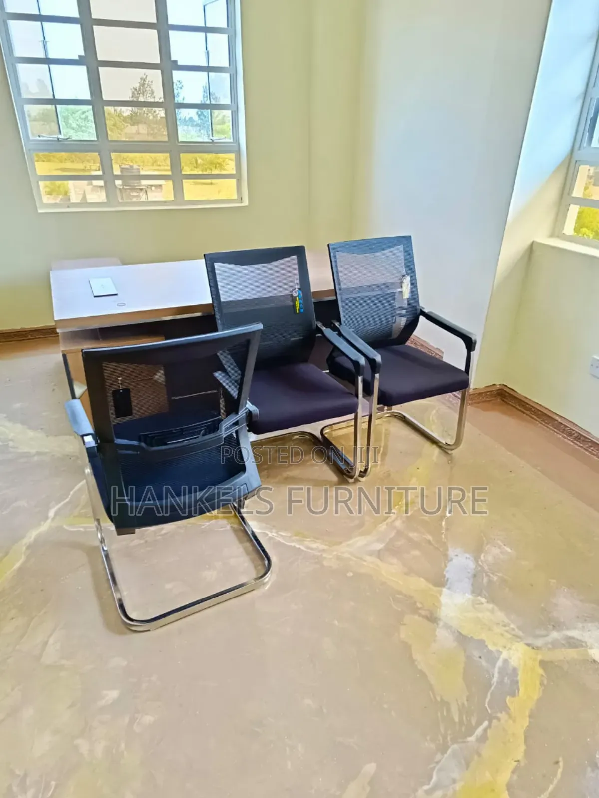 Modern Cantilever Office Chair
