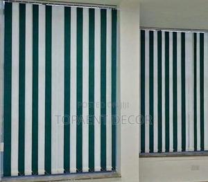 Green And White Vertical Office Blinds For Sunlight - thumbnail 2