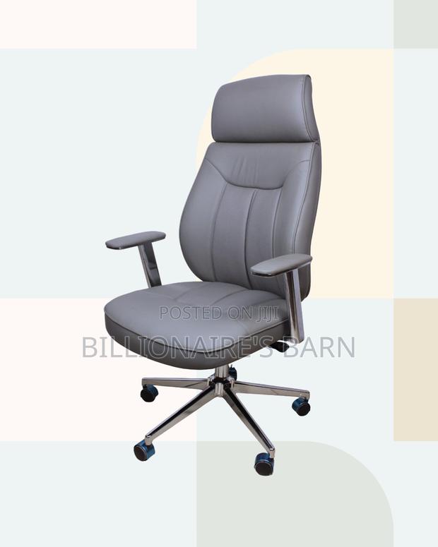 Executive Leather Chair — Posture Support, Premium Leather Finish - thumbnail 3