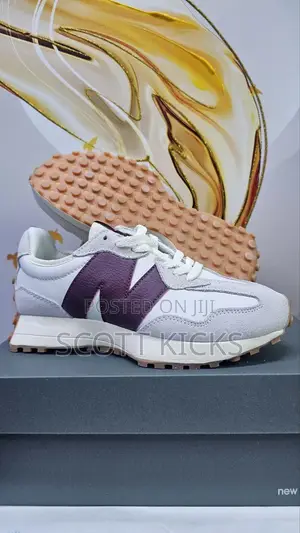 New Balance 327