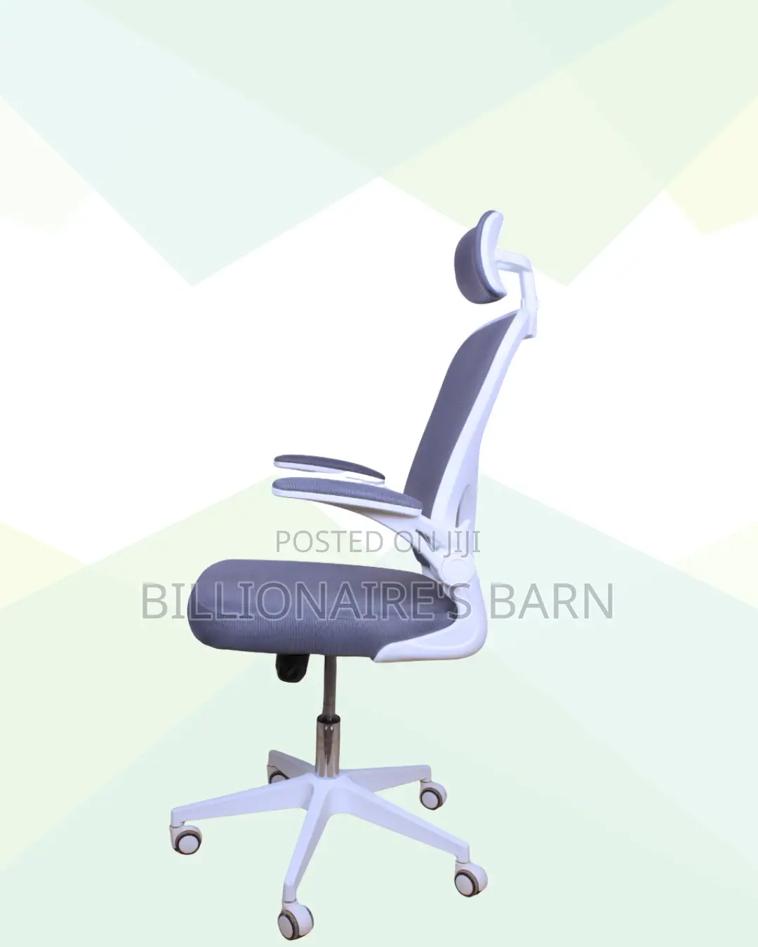 White Office Chair With Flip-Up Arms • Clean Look