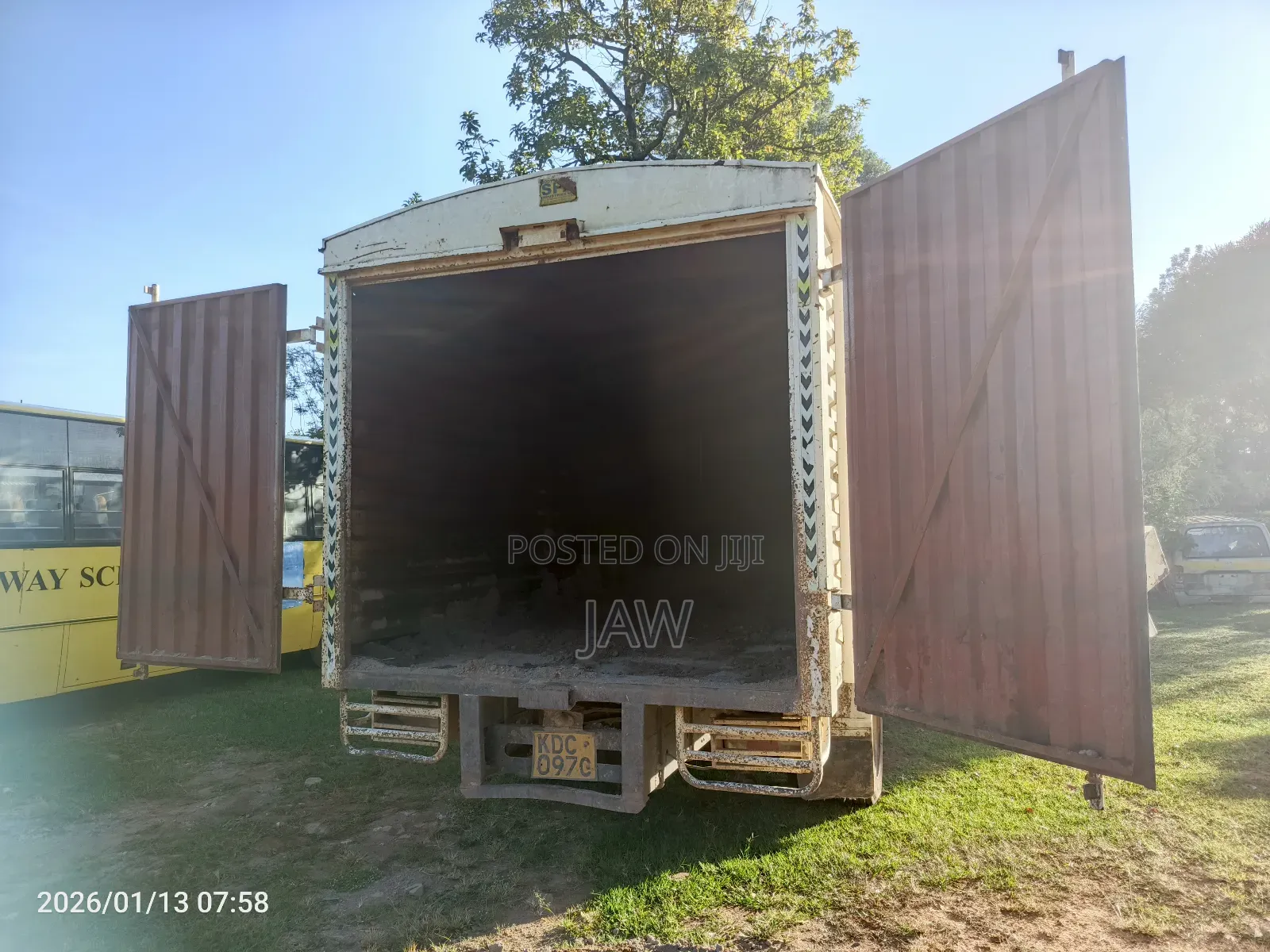 Long and Short Distance Cargo Transport