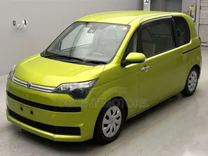 Toyota Spade 1.5 2019 Green