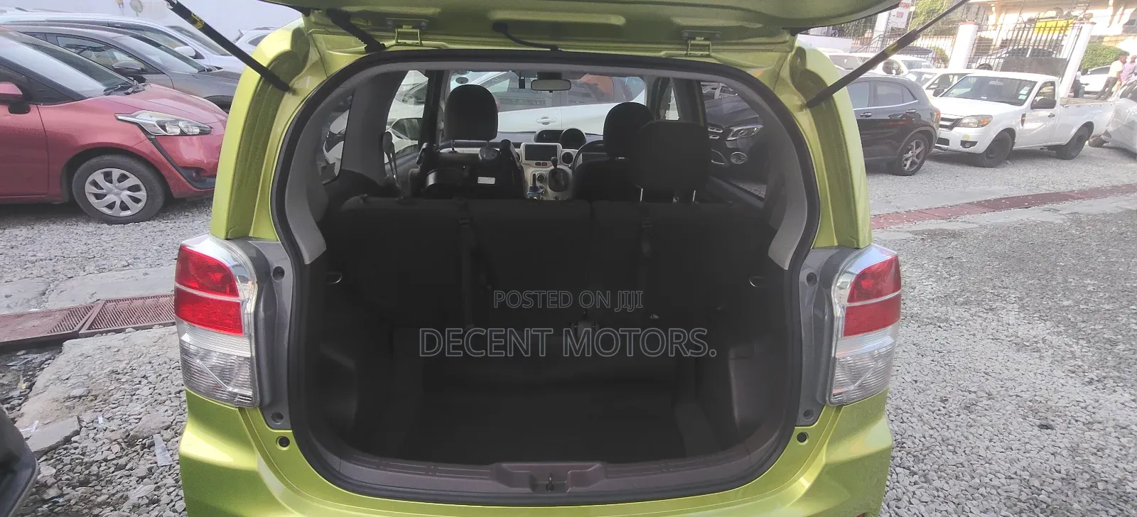 Toyota Spade 1.5 2019 Green