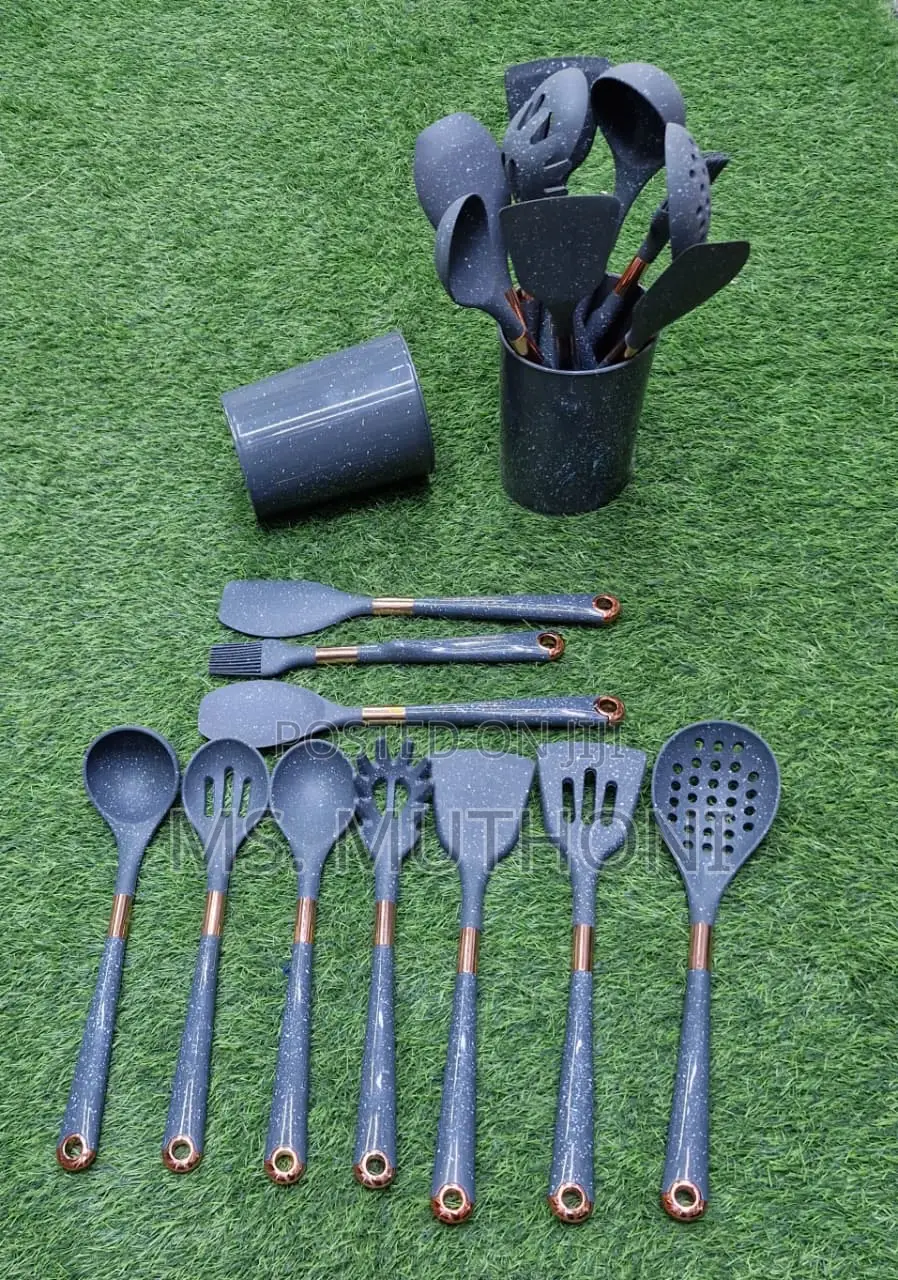 Black / Gray Silicone Kitchen Utensil Set With a Speckled Design