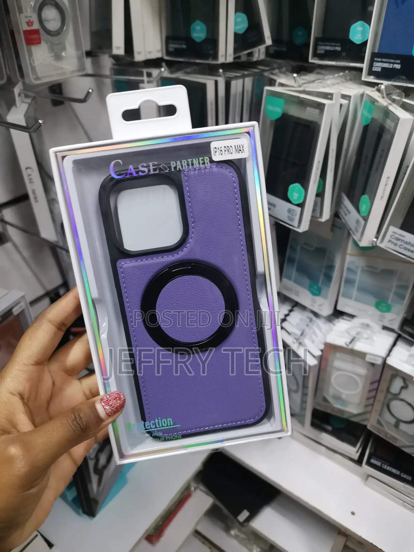 Nakie iPhone 16 Pro Max Leather Back Case With Magsafe Invisible Stand