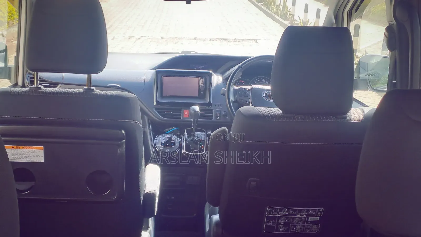 Toyota Voxy 2018 White
