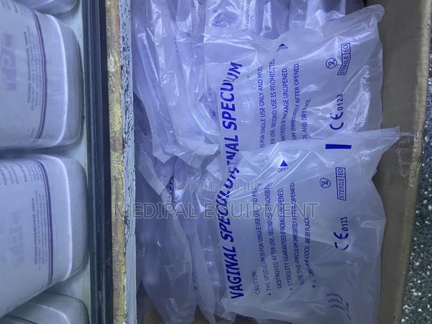 Disposable Vaginal Speculum - main view