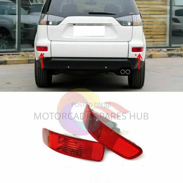 Mitsubishi Outlander 2006-2009rear Bumper Reflector