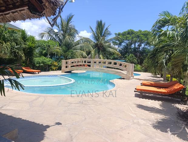 Diani Beach on the Kongo River Cliff 3bedrooms House and Fenced Plot. - thumbnail 5