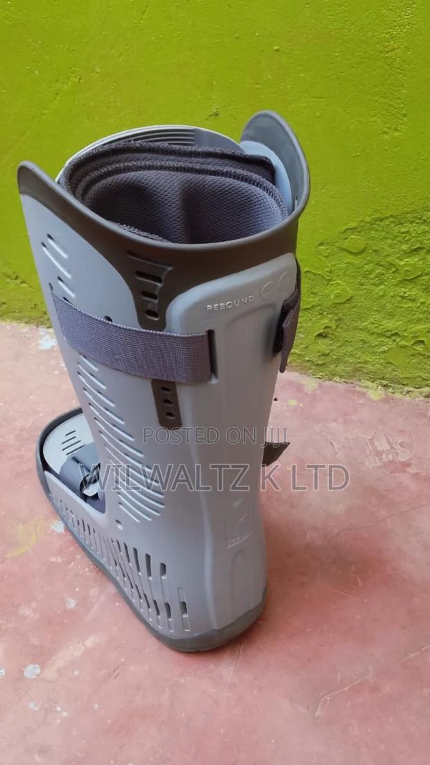 Ossur Rebound Air Walker Boot. - thumbnail 2