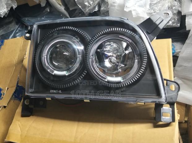 Hiace 5l Headlights Pair Aftermarket Led