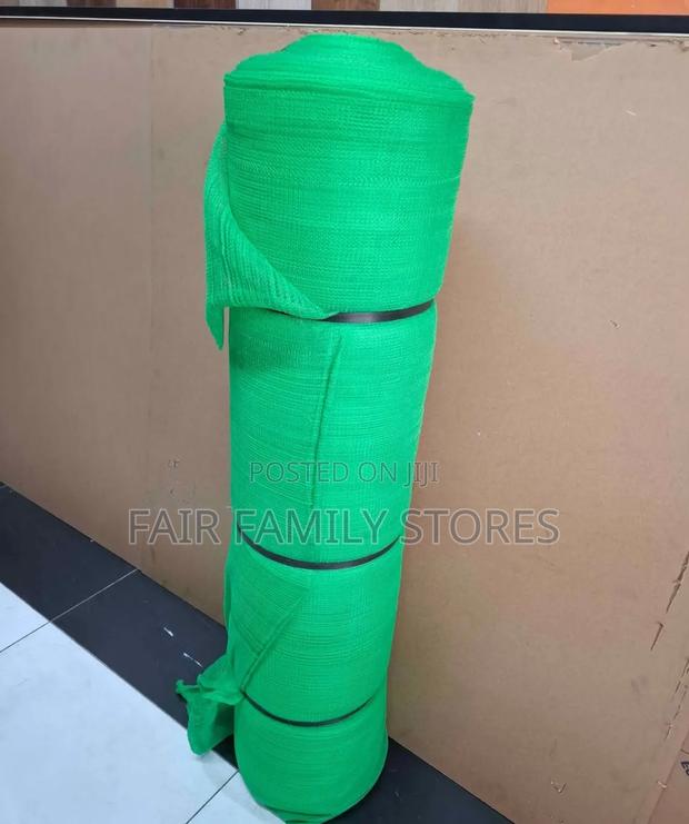 Construction Scaffolding Green Safety Net - thumbnail 2