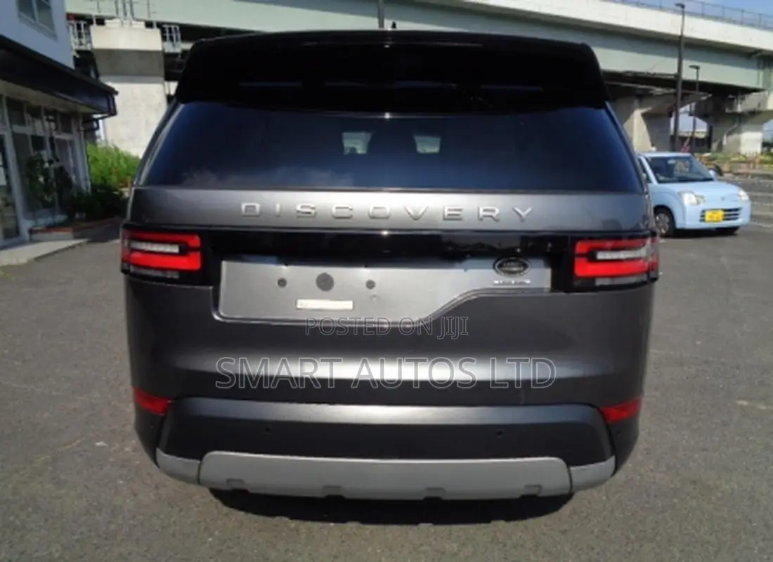 Land Rover Discovery 2017 Gray