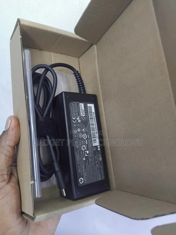 Hp Type-C Charger - main view