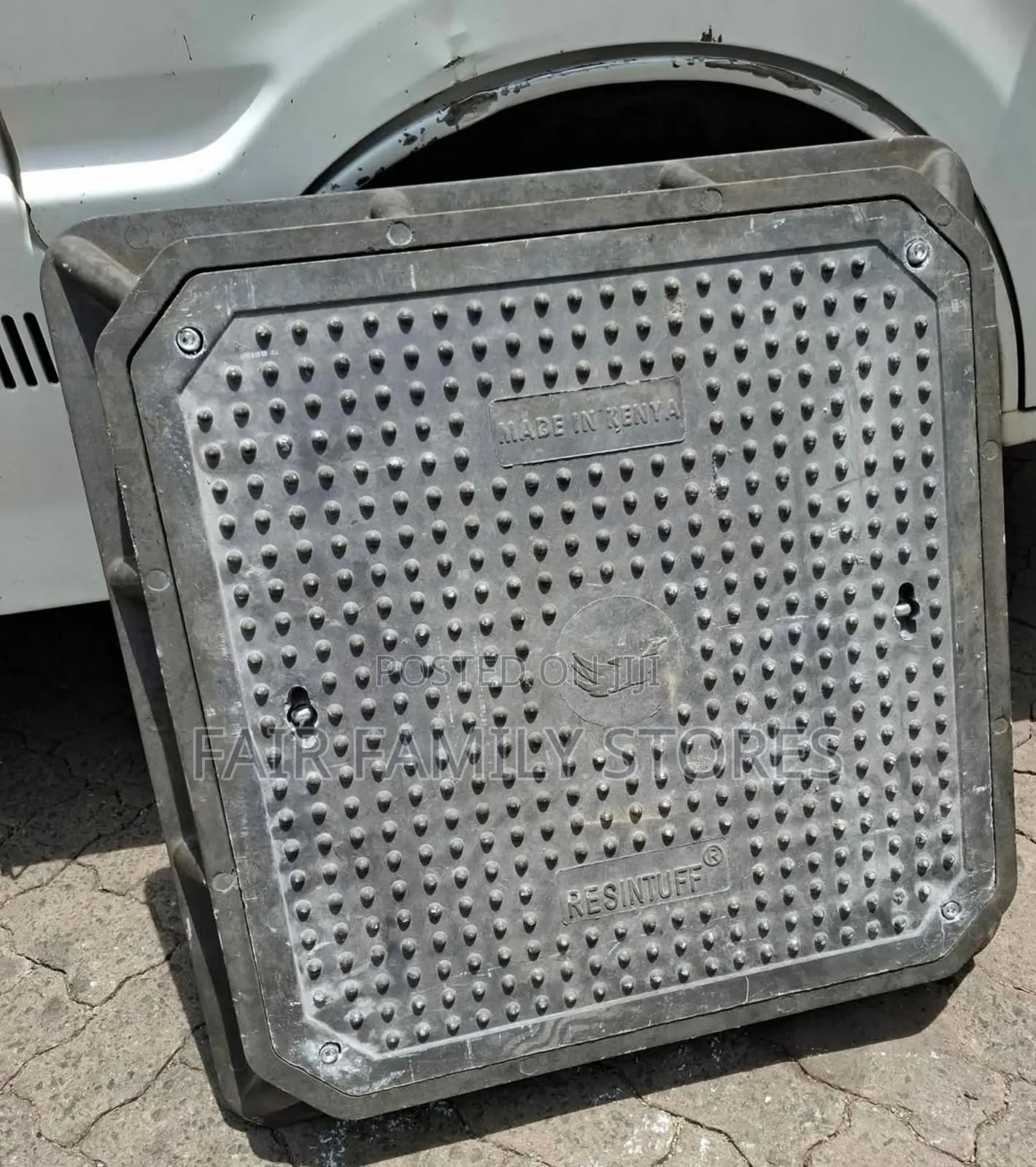 Heavy-duty Composite Manhole Cover - 600mm By 600mm