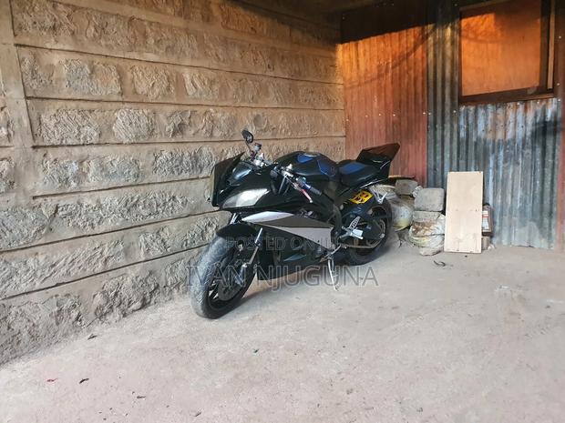 Yamaha R6 2006 Black - thumbnail 4