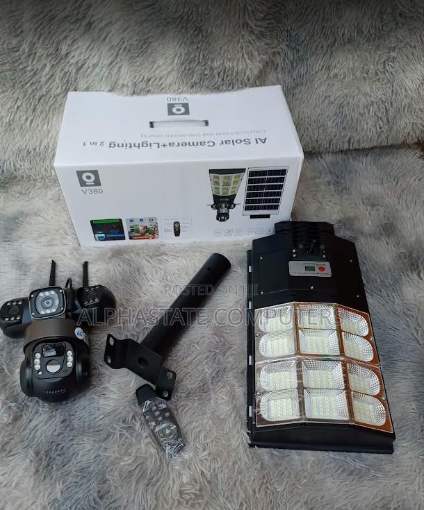 Wireless Solar 4g CCTV Camera With 180w Floodlight PTZ Surveillance - main view