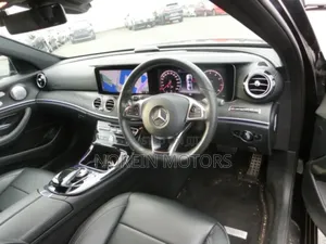 Mercedes-Benz E200 2018 Black
