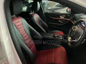 Mercedes-Benz E200 2018 Off white
