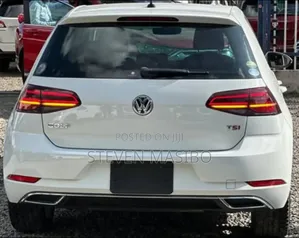 Volkswagen Golf 2018 White