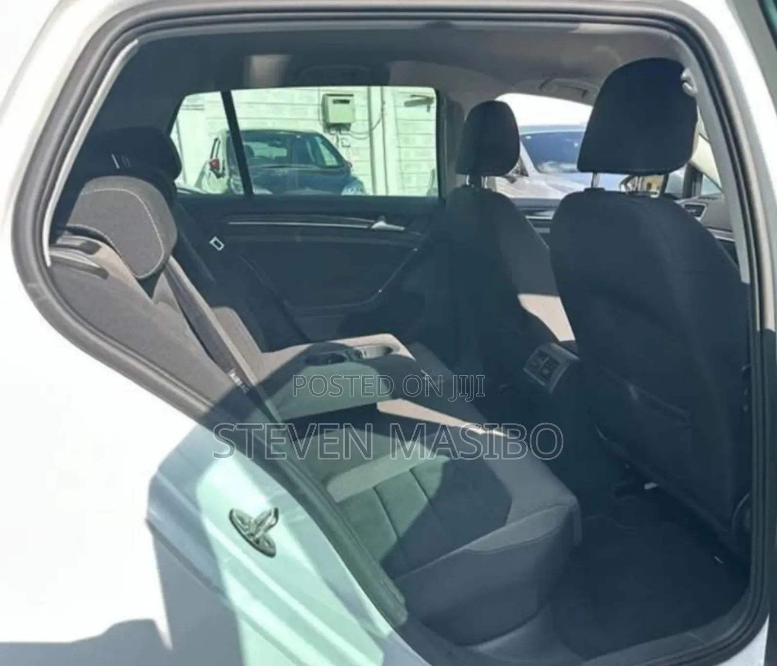 Volkswagen Golf 2018 White