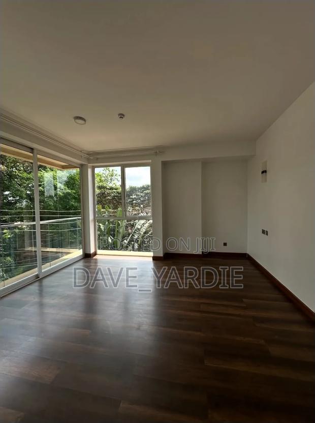 4bdrm Maisonette in Lavington for sale - thumbnail 7