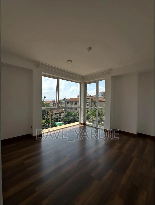 4bdrm Maisonette in Lavington for sale - thumbnail 9