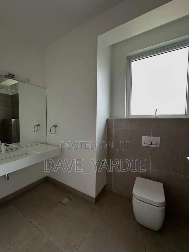 4bdrm Maisonette in Lavington for sale - thumbnail 11