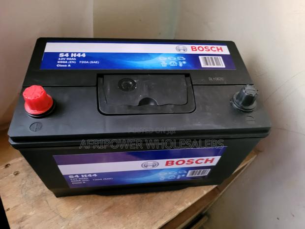 Bosch N90 Car Battery Maintenance Free