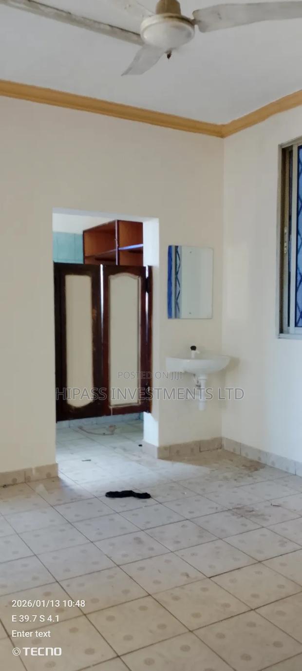 2bdrm Block of Flats in Fire Station, Mwembe Tayari for rent - thumbnail 5