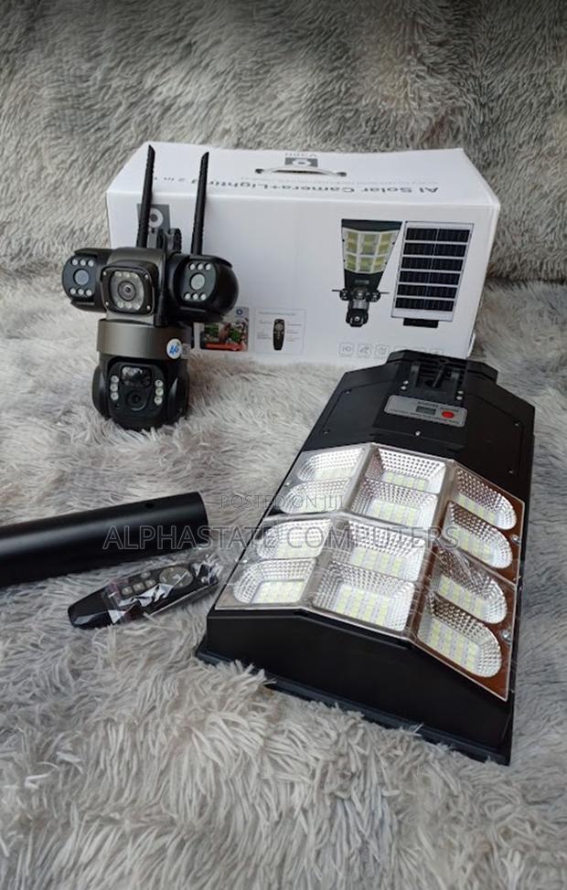 Solar Street Light With 4g CCTV Camera Solar Powered Outdoor Camera - main view