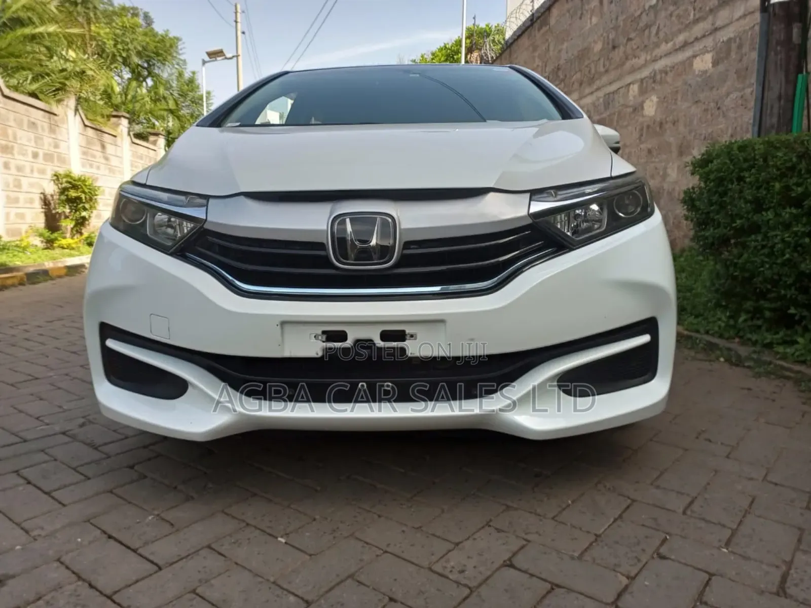 Honda Fit Shuttle 2018 White