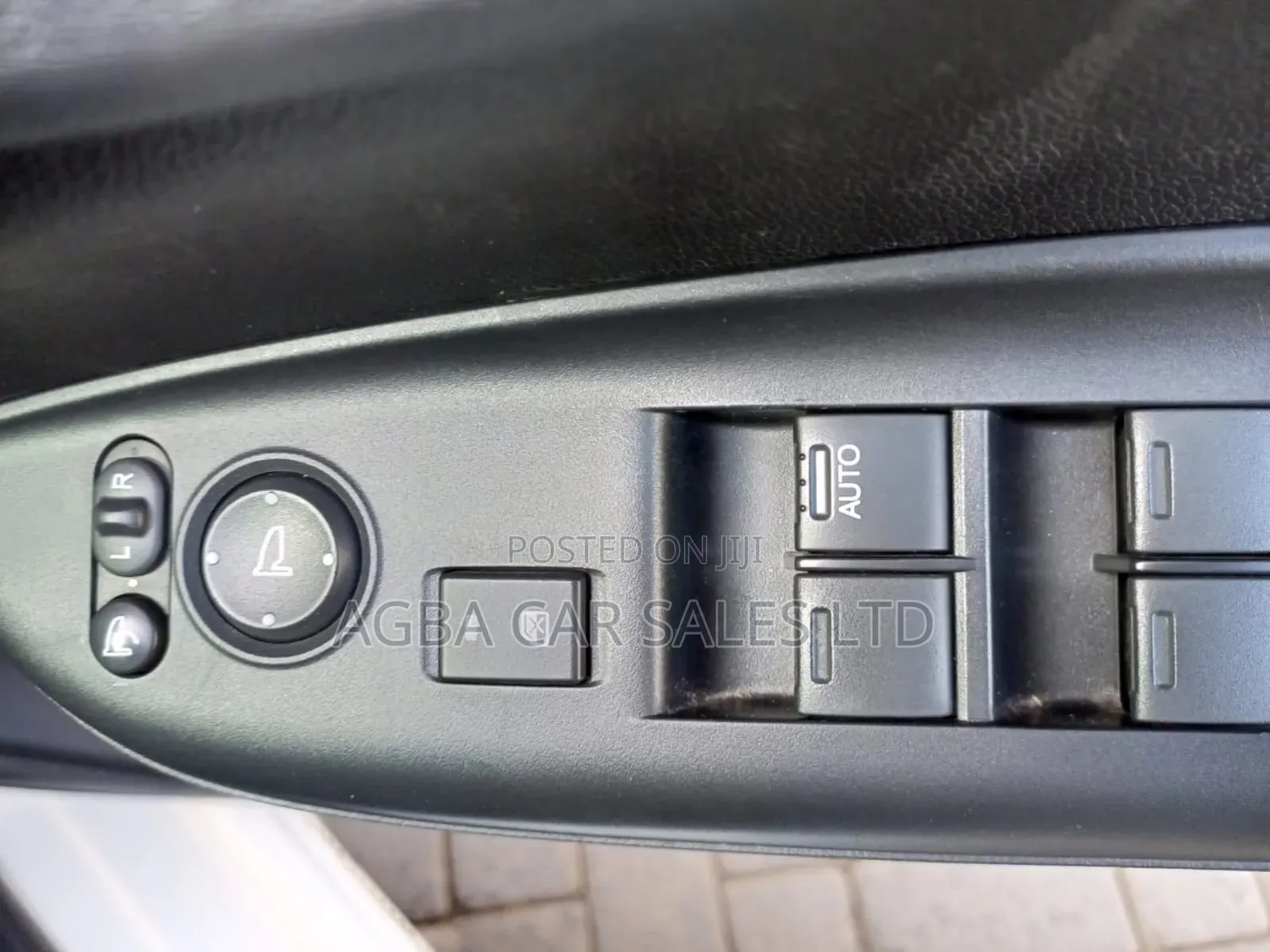 Honda Fit Shuttle 2018 White