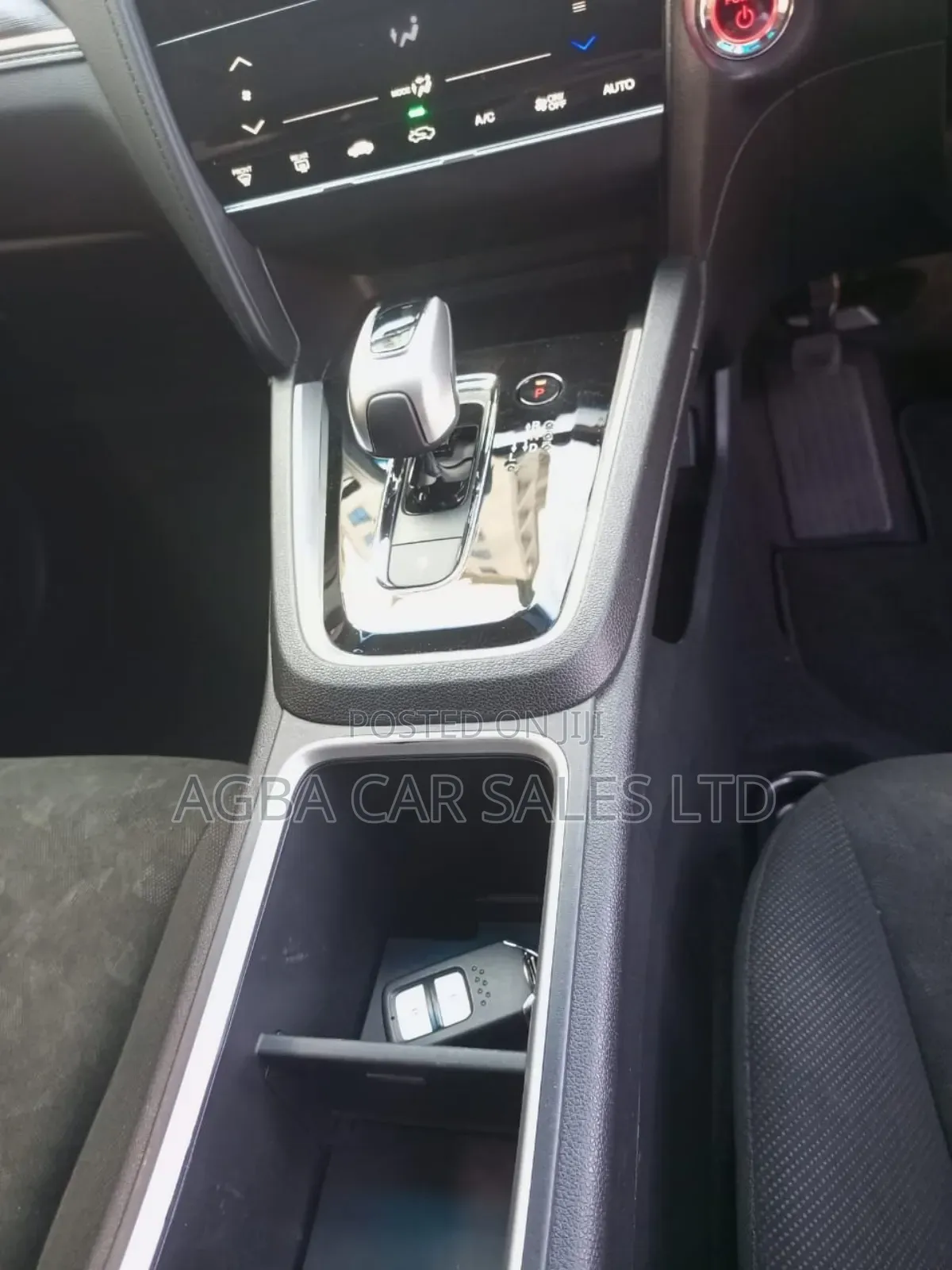 Honda Fit Shuttle 2018 White