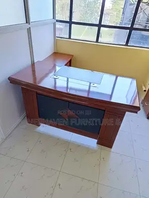 Modern Executive 1.6m Work Desk