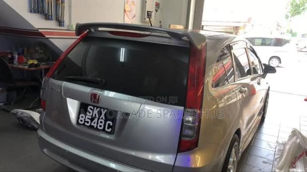 Honda Stream Spoiler
