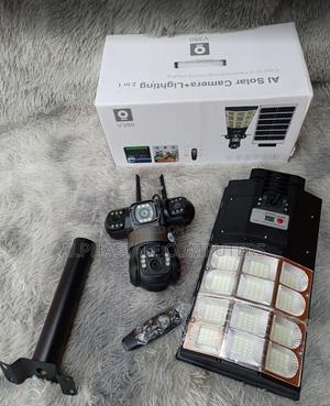 Solar Powered Floodlight With 4g CCTV Camera Wireless Outdoor Camera - thumbnail 2