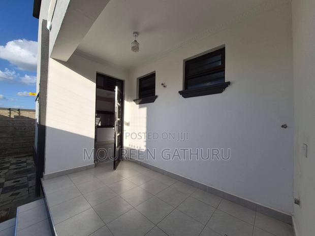 5bdrm Maisonette in Kamakis for sale - thumbnail 11